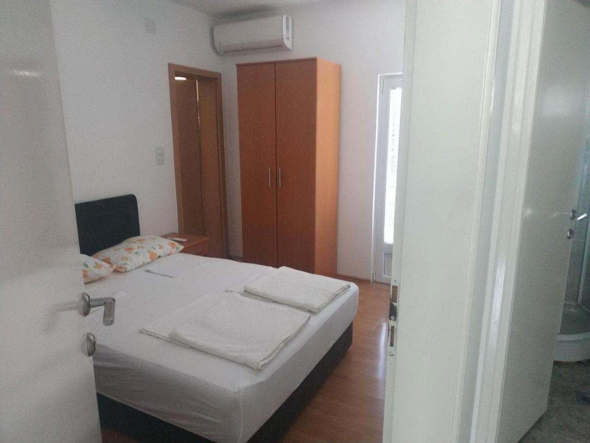 Apartmani Scepanovic 수토모레 외부 사진